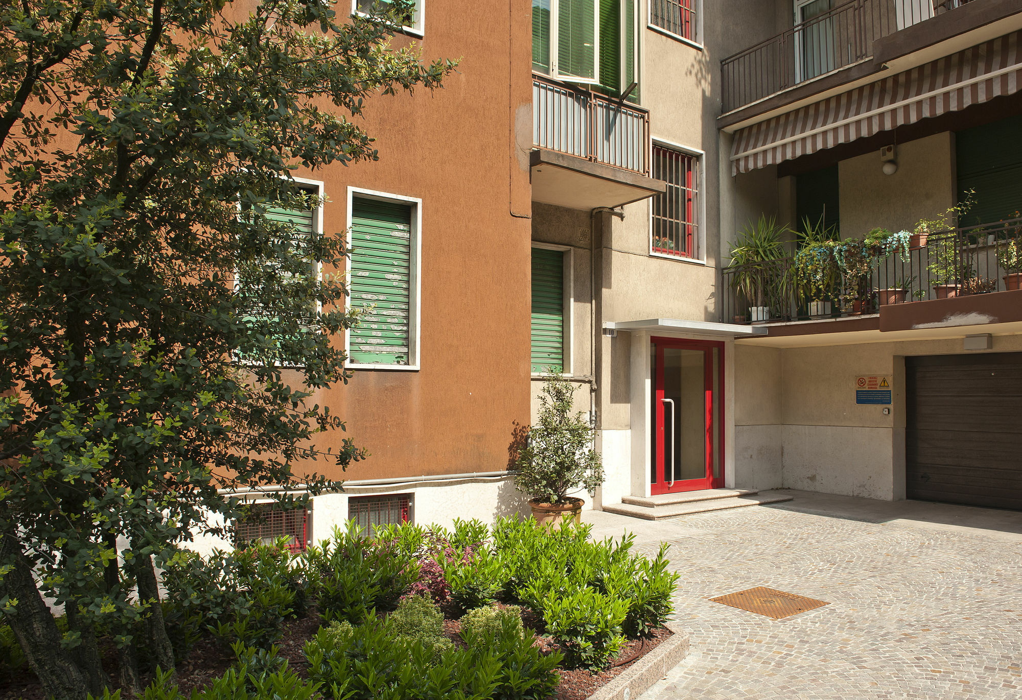 Verona Maison Bagian luar foto